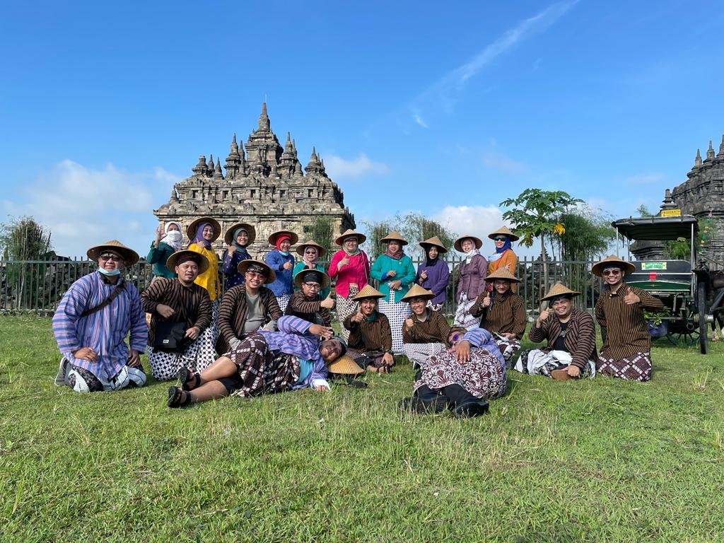 Sewa Pakaian Jawa